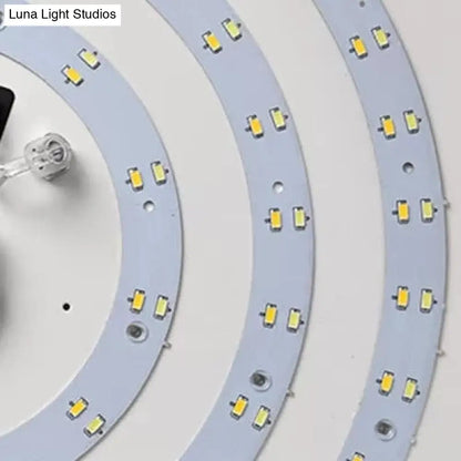 DecorBites™ DecorBites™ Simple Style Round Flush Mount Ceiling Light for Living Room - Acrylic and Metal Construction