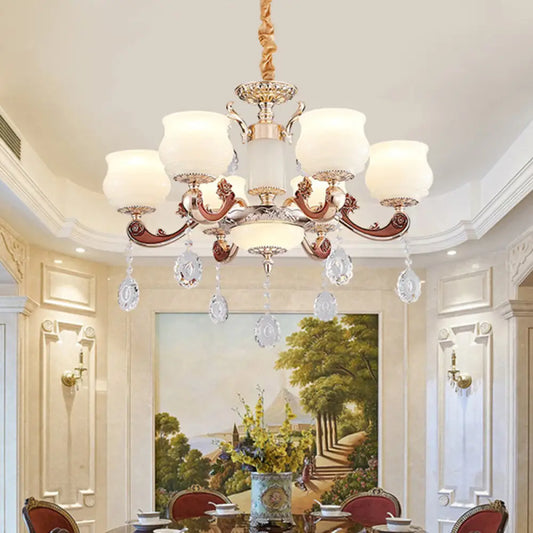 Lámpara de araña colgante Simplicity Bud de 6 bombillas en color champán con iluminación de cristal opalino