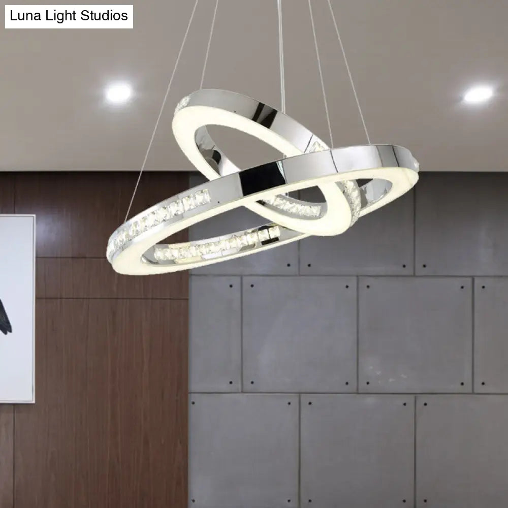 Lámpara de techo colgante cromada y elegante con candelabro LED de cristal, luz cálida/blanca/natural, disponible en varios tamaños.