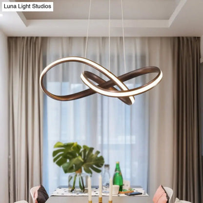 Sleek Metal Chandelier Pendant Light for Modern Living Rooms