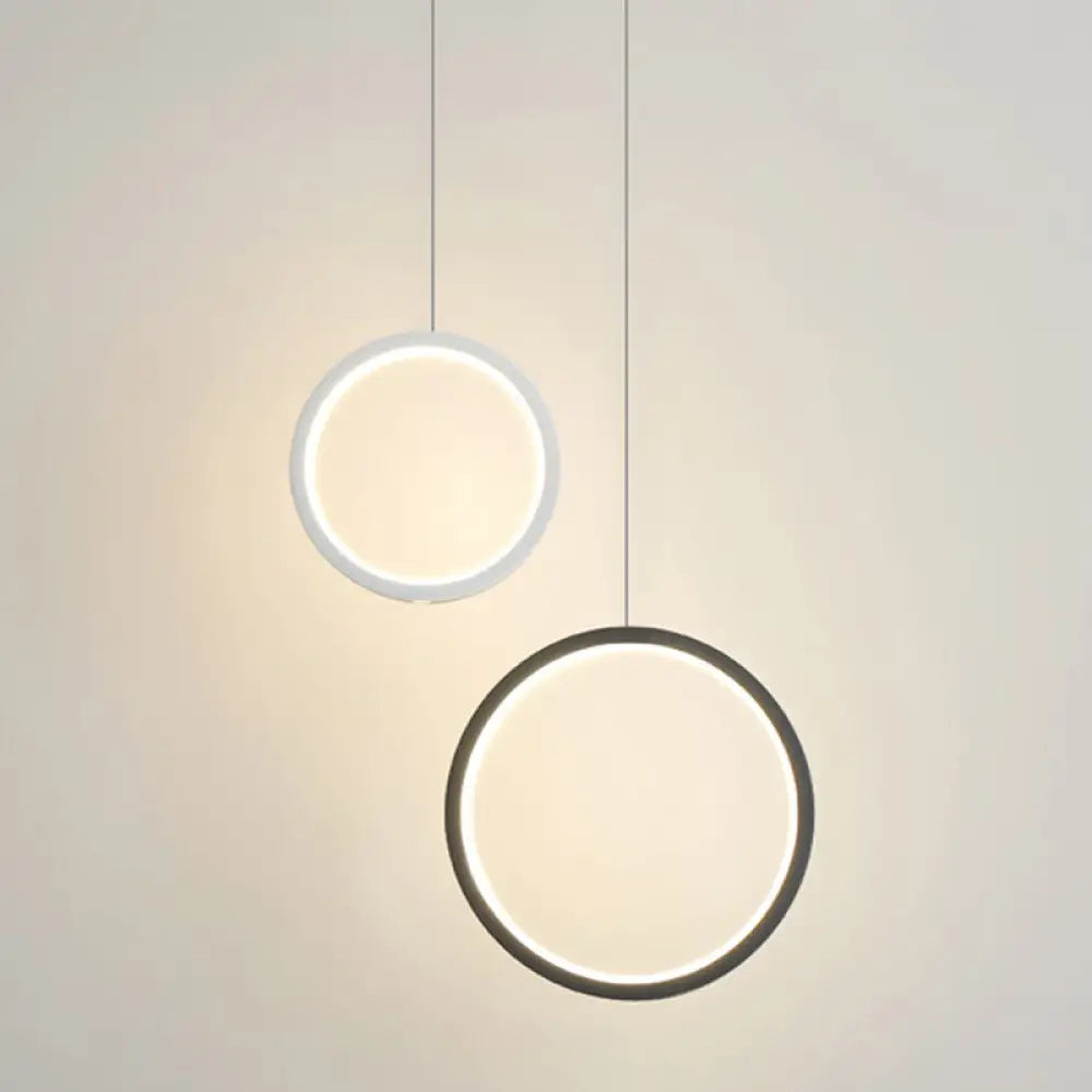 Sleek Metal LED Hanging Lamp Kit - Stylish Ring Pendant Light for Bedside Suspension