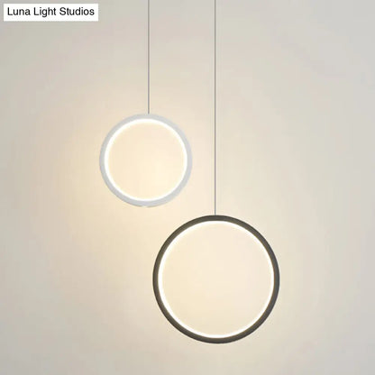 Sleek Metal LED Hanging Lamp Kit - Stylish Ring Pendant Light for Bedside Suspension