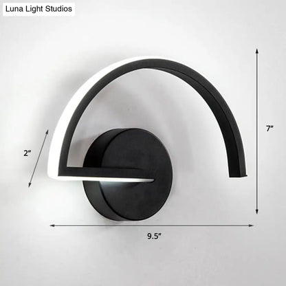 DecorBites™ DecorBites™ Sleek Metal LED Wall Sconce for Minimalistic Bedroom Lighting
