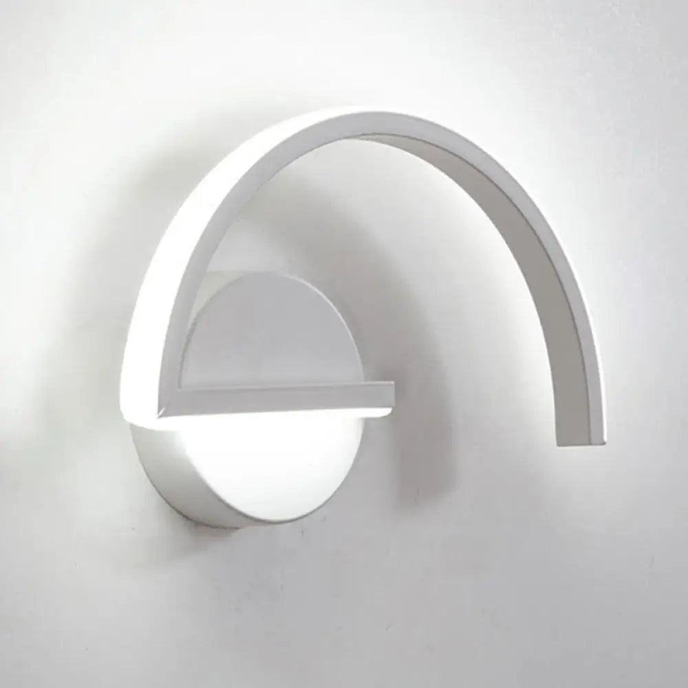 DecorBites™ DecorBites™ Sleek Metal LED Wall Sconce for Minimalistic Bedroom Lighting