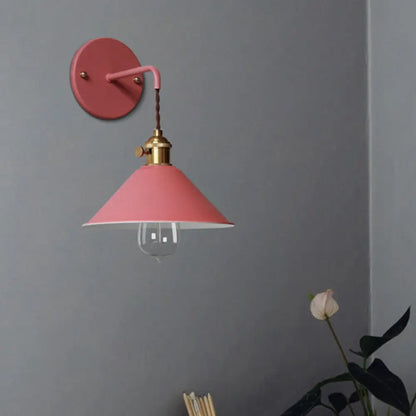 DecorBites™ DecorBites™ Sleek Metal Wall Light Fixture - Simplicity at its Finest - Ideal for Living Room Lighting
