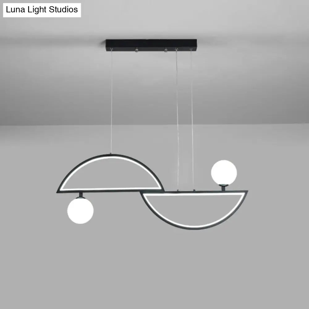 Lámpara de isla semicircular elegante DecorBites™ con LED y pantalla de cristal opalino para comedor