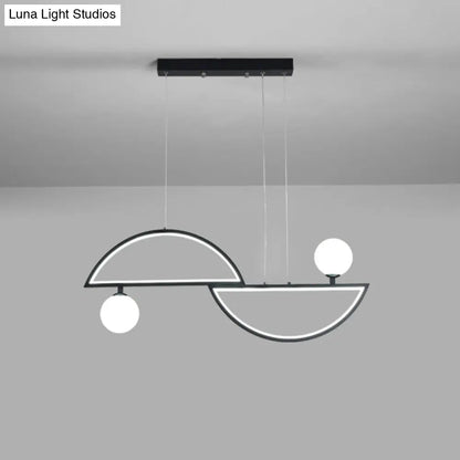 Lámpara de isla semicircular elegante DecorBites™ con LED y pantalla de cristal opalino para comedor