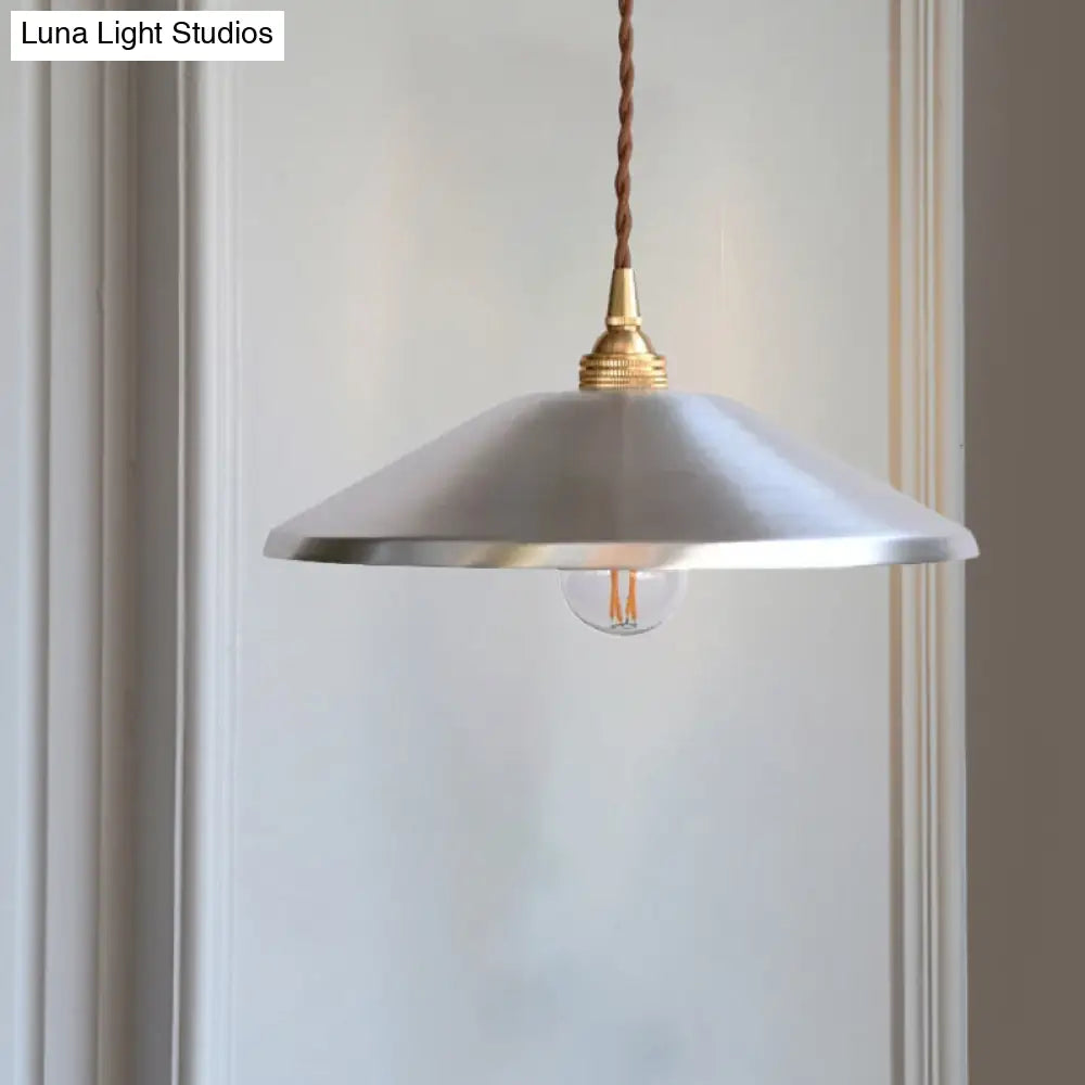 Sleek Silver Saucer Pendant Light with Metal Warehouse Design - 1-Light for Garage Ceiling Suspension