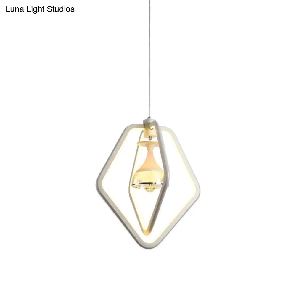 Lámpara colgante LED blanca de acrílico elegante para comedor - Diseño sencillo de copa de vino