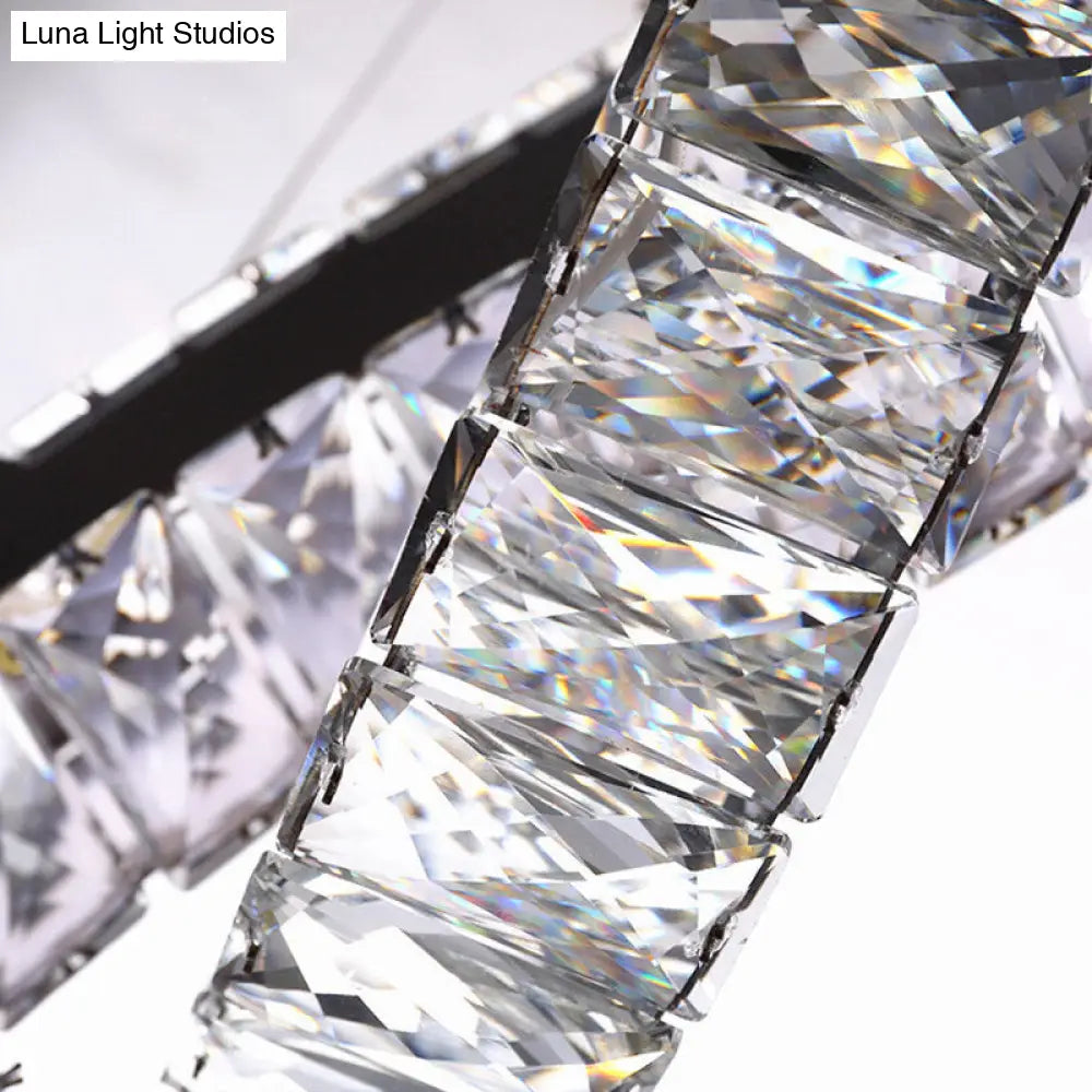 Lámpara de techo LED de acero inoxidable: Lámpara colgante con forma de estrella de cinco puntas y bloques de cristal, disponible en tres colores: cálido, blanco y otros.