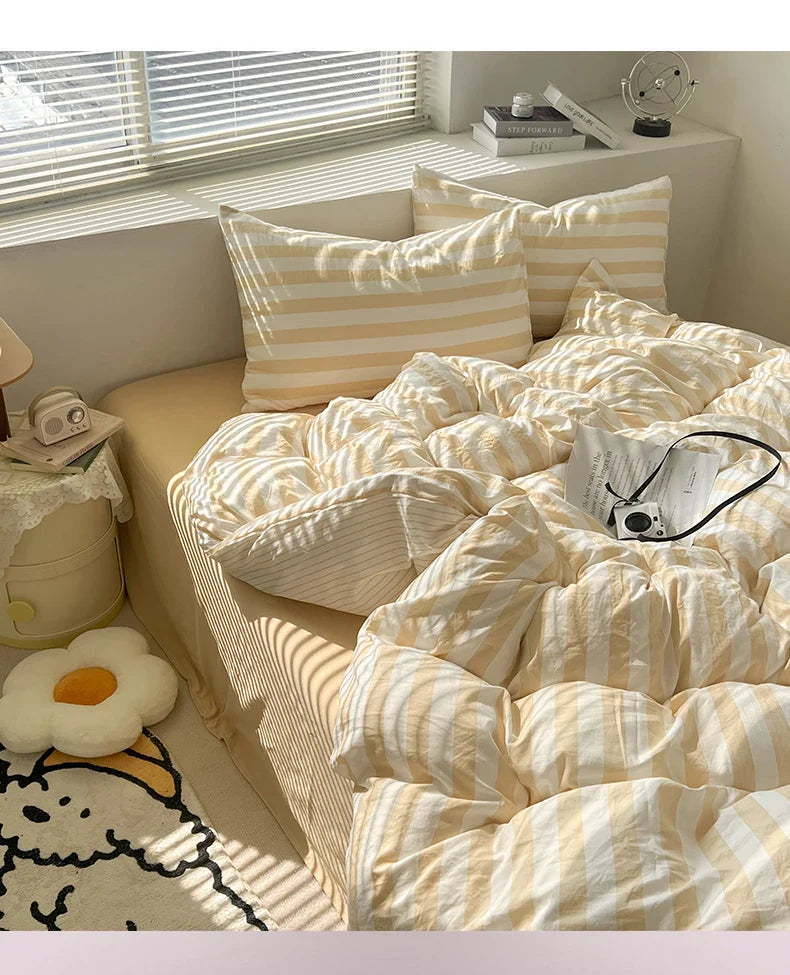 Striped Quilt Set with Pillowcases and Sheet