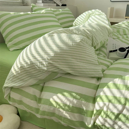Striped Quilt Set with Pillowcases and Sheet - 220x240cm 4pcs / song lv tiao / CHINA|set