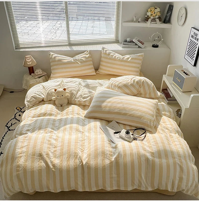 Striped Quilt Set with Pillowcases and Sheet