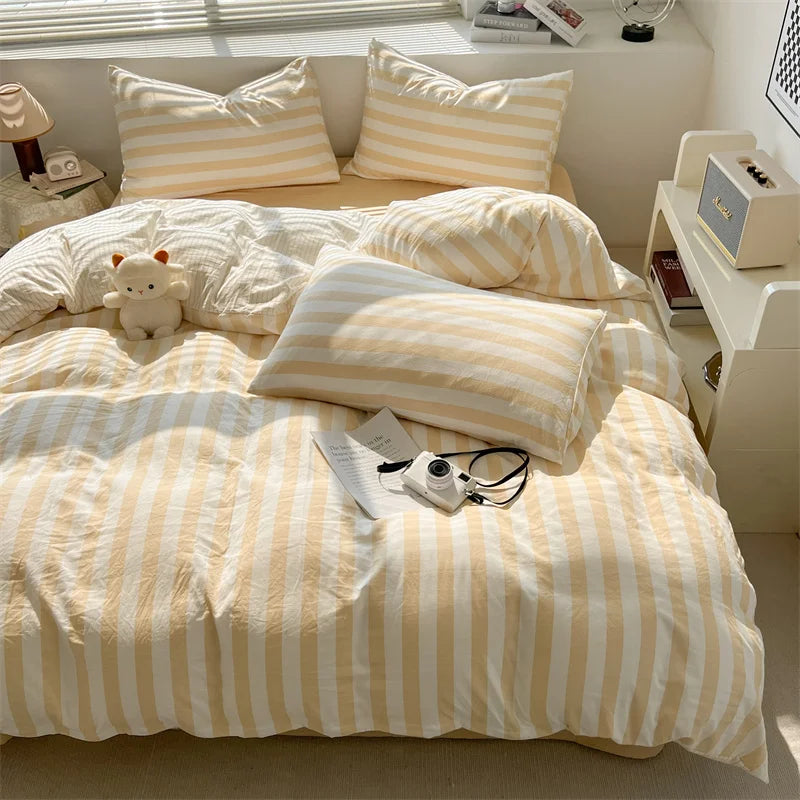 Striped Quilt Set with Pillowcases and Sheet