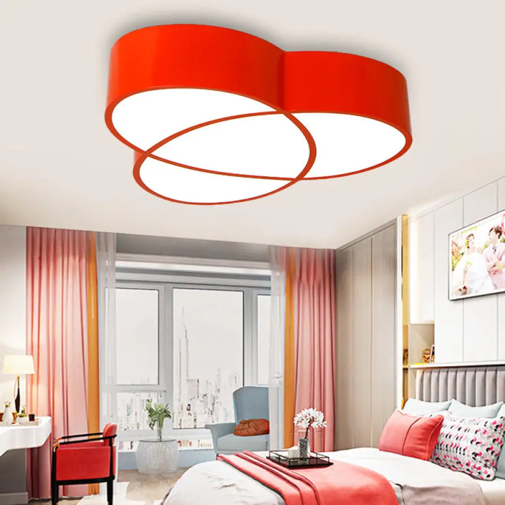 DecorBites™ DecorBites™ Stylish Acrylic Flower-Shaped Ceiling Light for Restaurants