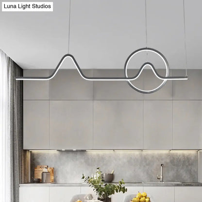 ديكوربايتس™ مصباح جزيرة معلق برسومات جبال شروق الشمس - منظر فني لغرفة الطعام الحديثة