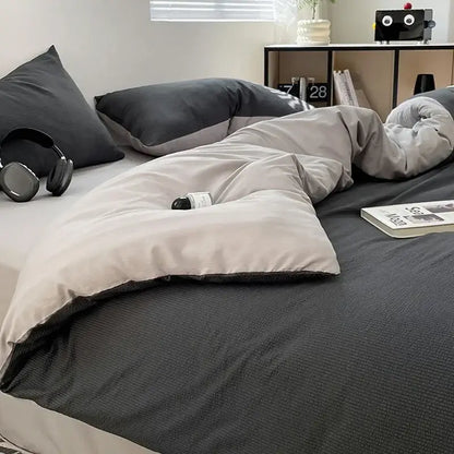 Gray and black two-tone quilted cotton quilt set with textured bubble cotton and plush soft comforter design