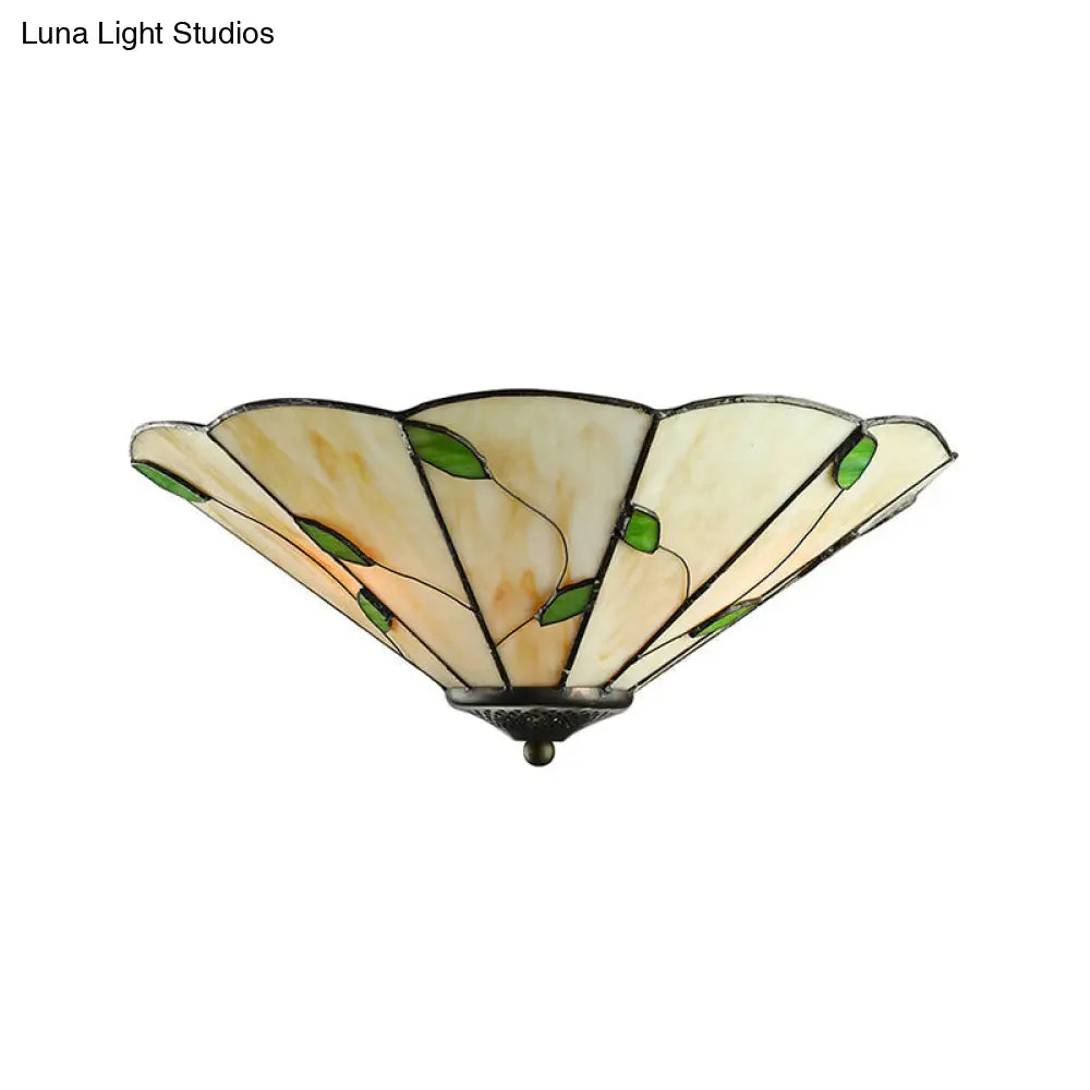 DecorBites™ DecorBites™ Tiffany Stained Glass Ceiling Light with Geometric Design and Leaf Theme (3 Lights, White/Beige Flush Mount)