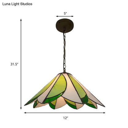 Tiffany-Style Green Stained Glass Pendant Light with Bloom Design