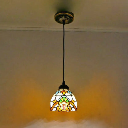 Tiffany-Style Stained Glass Pendant Light: Elegant 1-Light Hanging Lamp for Dining Room