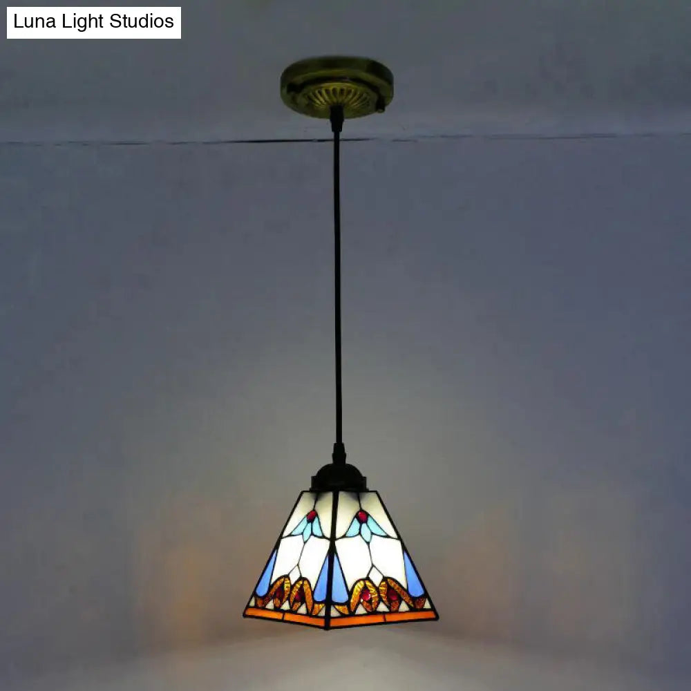 Tiffany-Style Stained Glass Pendant Light Fixture - Tapered Design (1 Bulb, White)