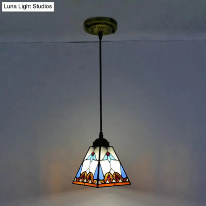 Tiffany-Style Stained Glass Pendant Light Fixture - Tapered Design (1 Bulb, White)