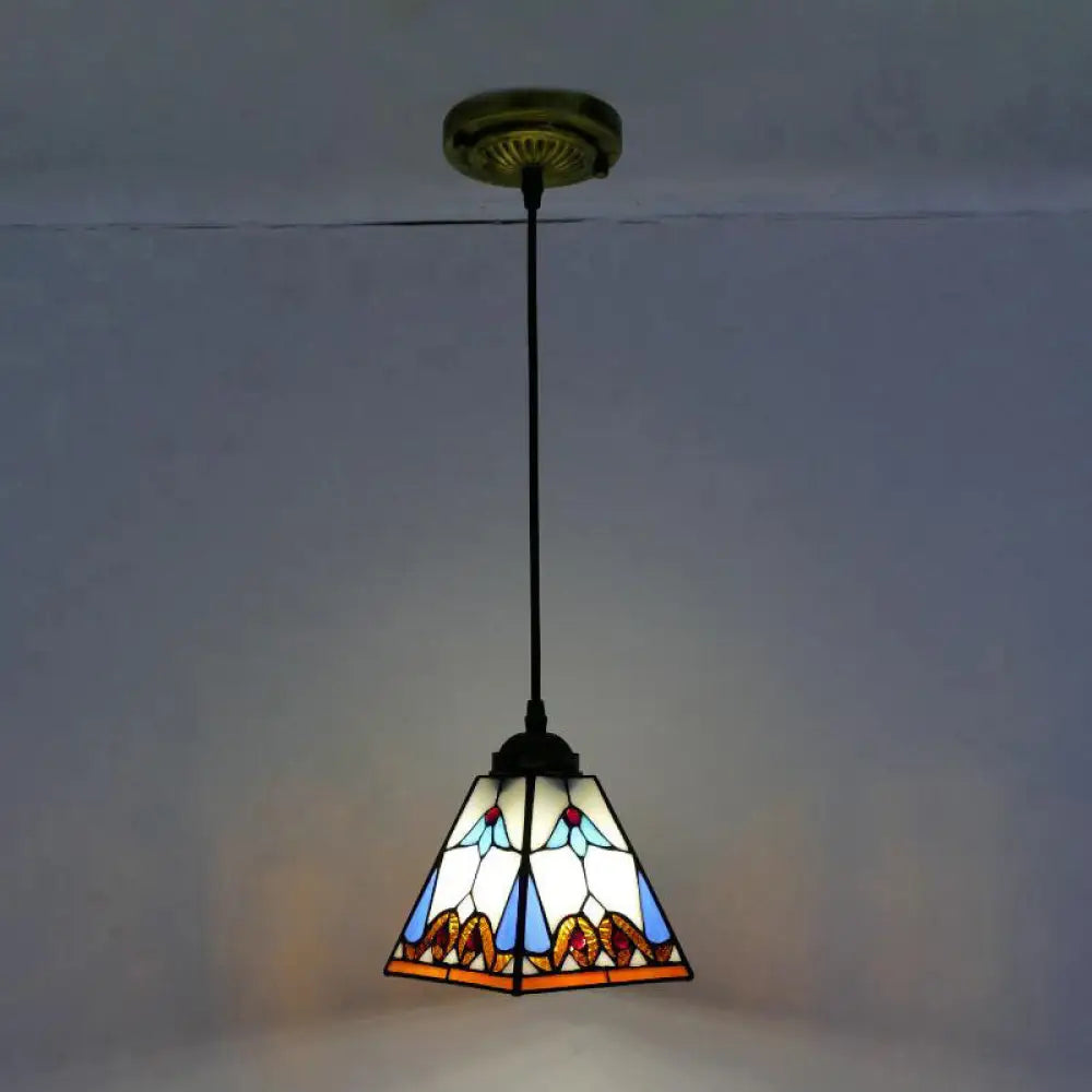 Tiffany-Style Stained Glass Pendant Light Fixture - Tapered Design (1 Bulb, White)