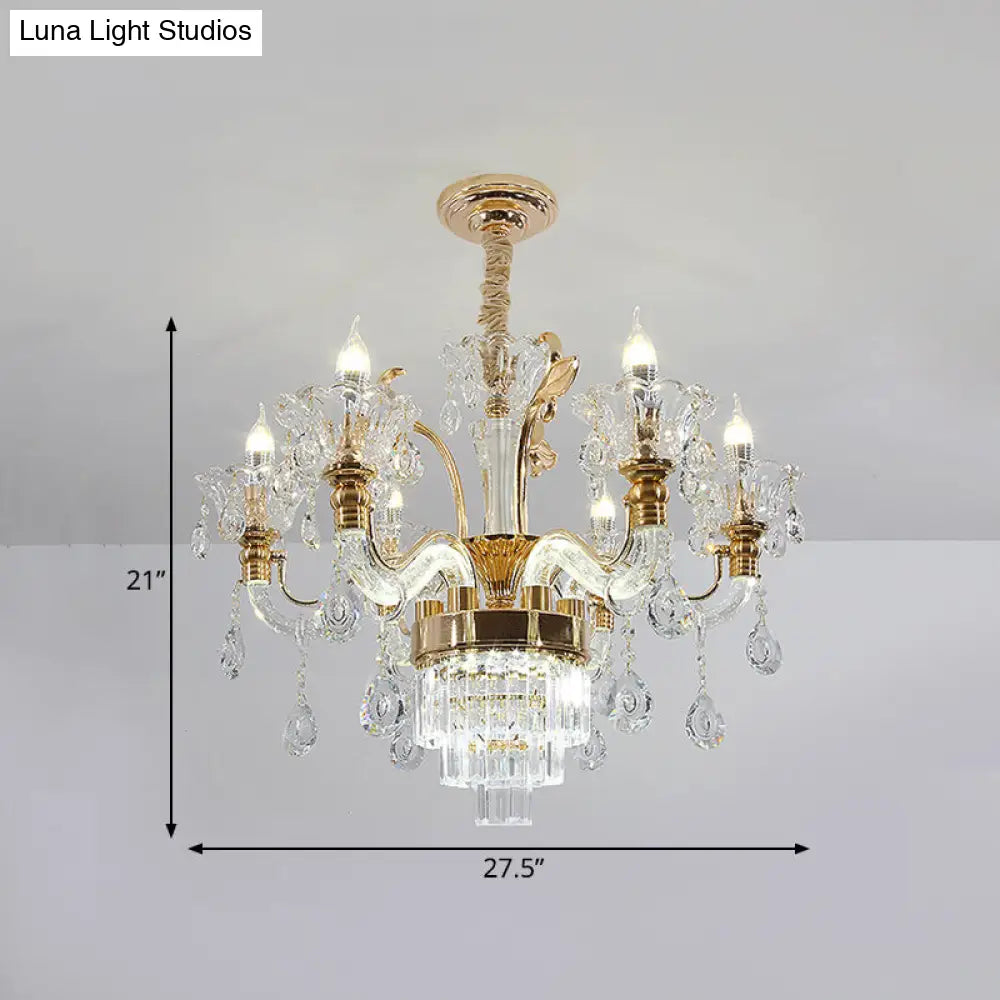 Lámpara de techo colgante para comedor, estilo candelabro tradicional de 6 luces en dorado con detalles de cristal transparente.