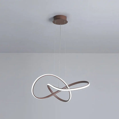 Lámpara de araña de metal retorcido: simplicidad moderna para la iluminación de la sala de estar