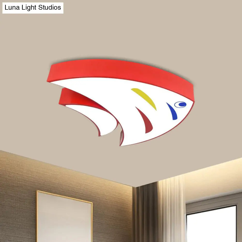 Underwater Adventure LED Flush Mount Lamp - Colorful Acrylic Tropical Fish Design for Children's Room Ceiling