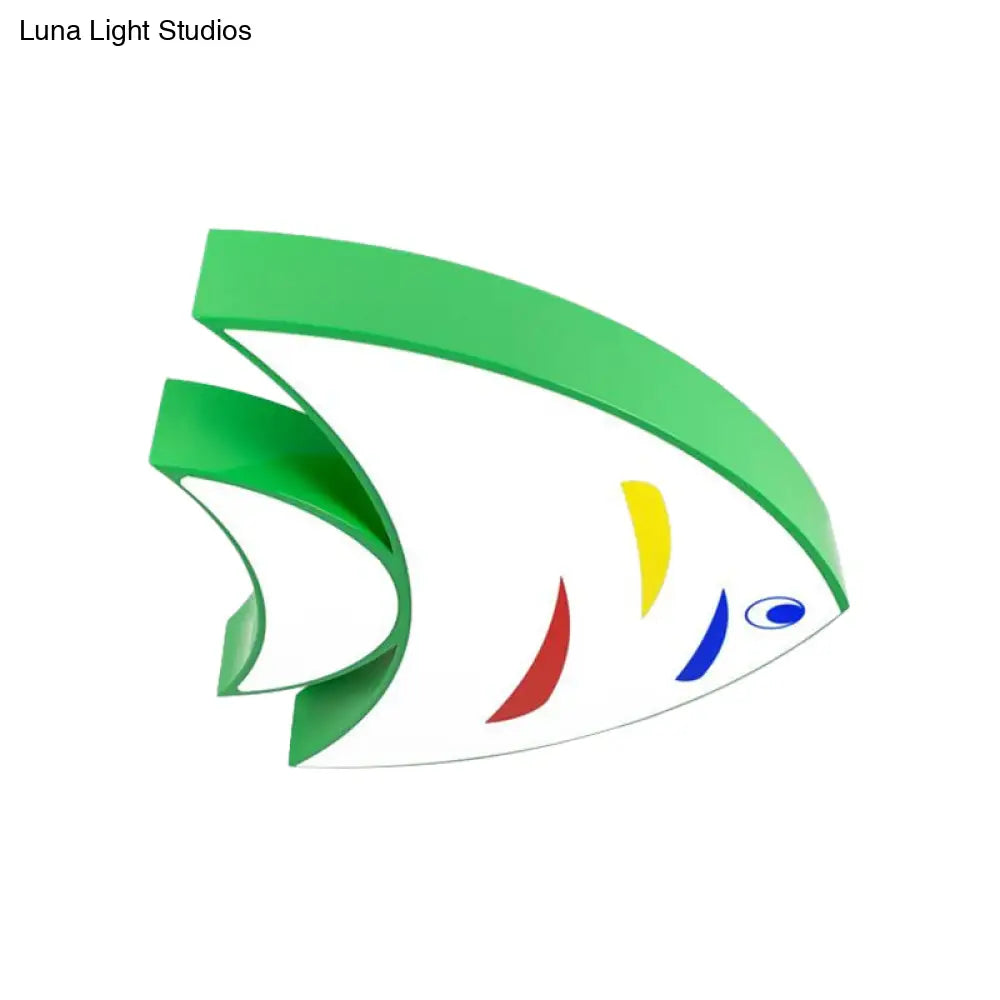 Underwater Adventure LED Flush Mount Lamp - Colorful Acrylic Tropical Fish Design for Children's Room Ceiling