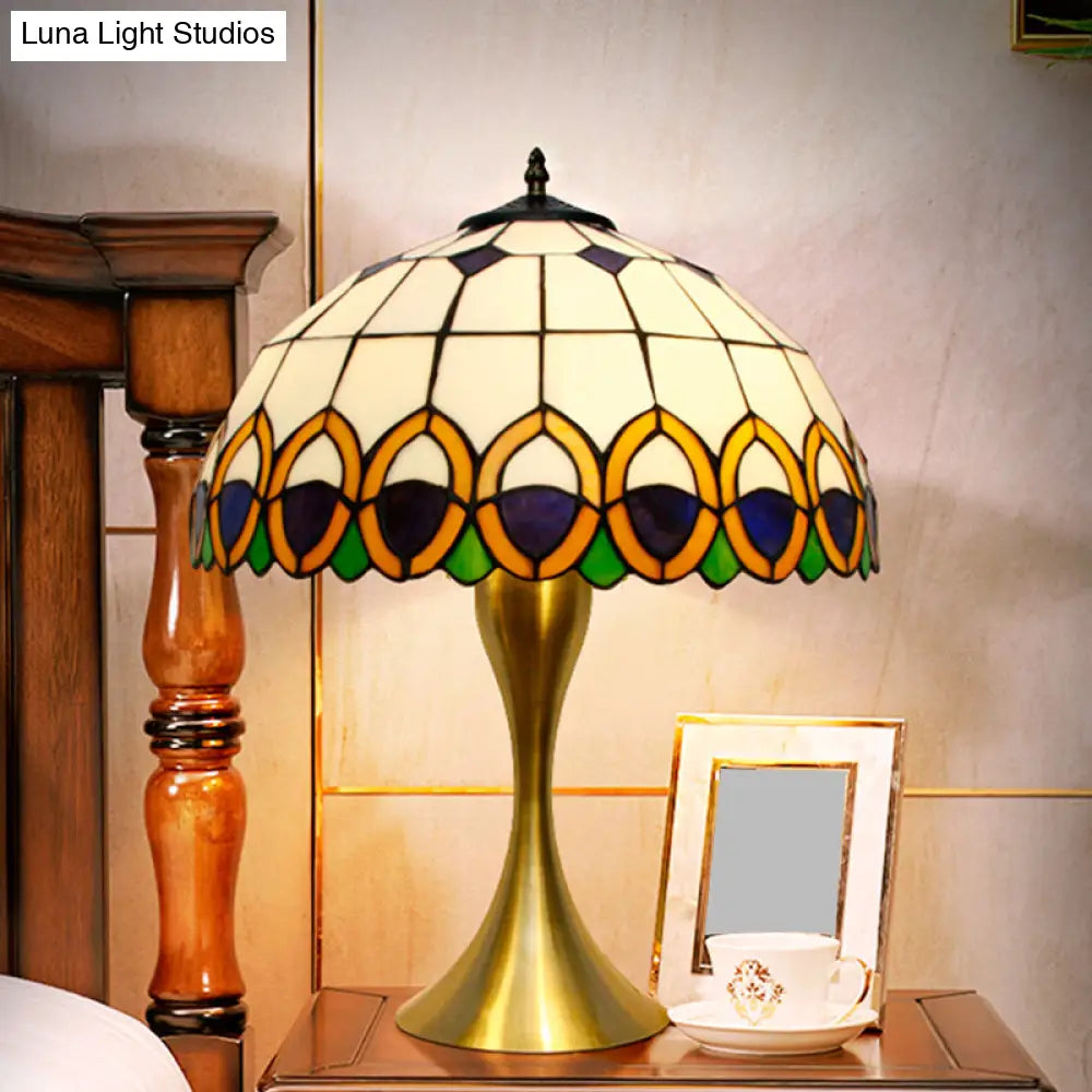 Valeria - Brass 1-Light Nightstand Lighting Traditional Bowl Stained Art Glass Desk Lamp with Peacock Feather Pattern in Brass