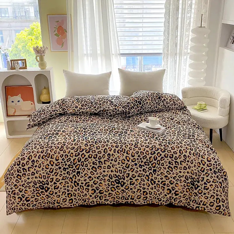 Vibrant floral leaf duvet cover bedding set featuring decorbites leopard print in beige black and brown for bedroom decor