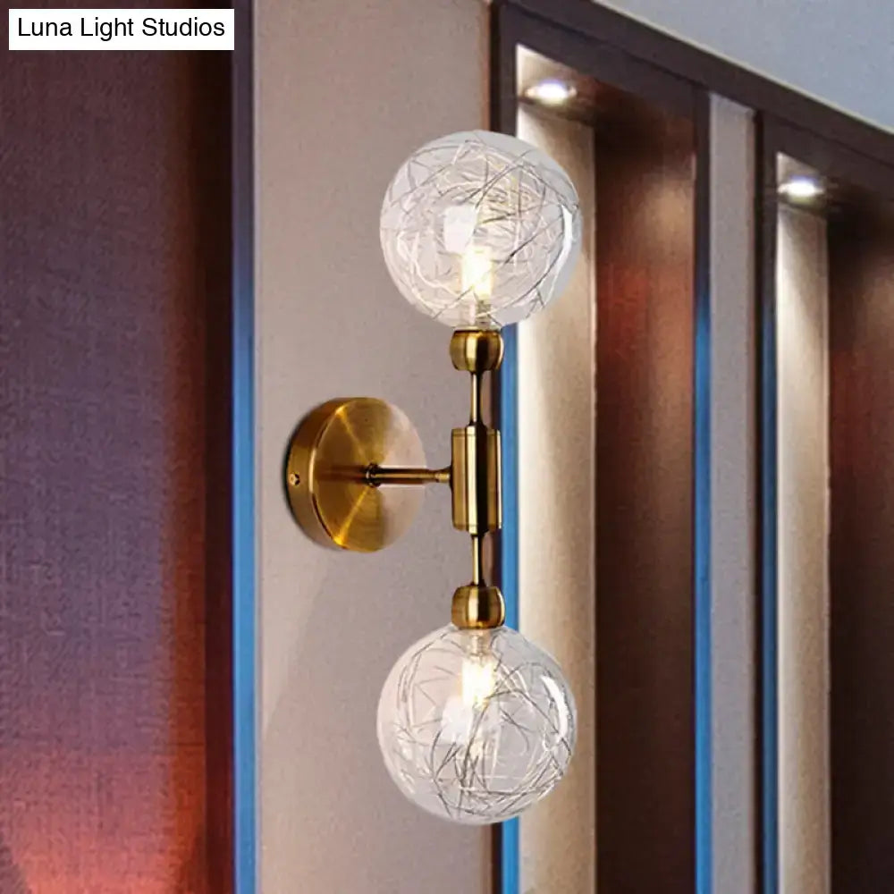 Vintage brass-finished wall sconce with clear glass crackled globes for e26 e27 bulbs in bedroom lighting