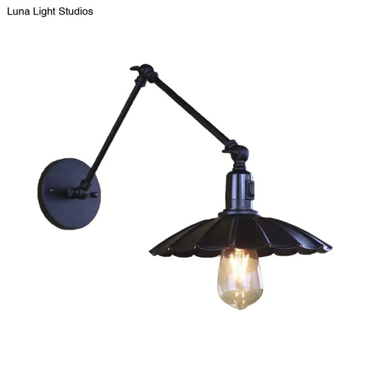 Vintage Black/White Scalloped Wall Sconce with Swing Arm - Stylish Metal Design for Living Room Lighting