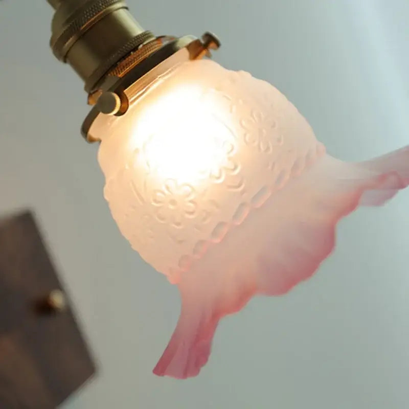 Vintage brass and glass pink led wall lamp with delicate frosted floral etched pink lampshade for bedroom sconce