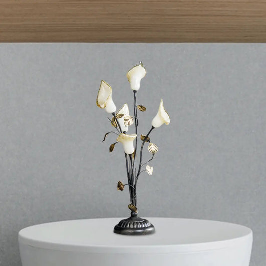 Vintage Bronze Metal LED Nightstand Light: 5-Head Flower Night Lighting for Living Room