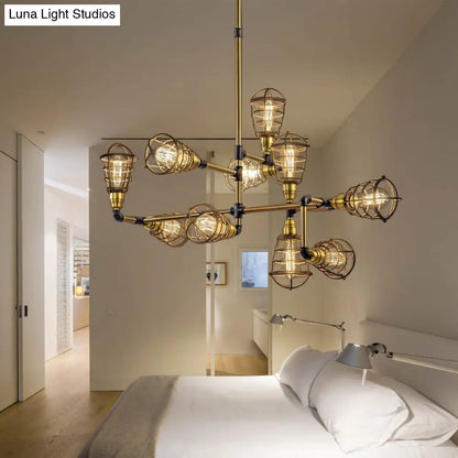 Lámpara colgante vintage de estilo loft, en latón cepillado, con diseño de araña enjaulada de múltiples luces.