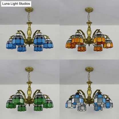 Lámpara de araña vintage de vitral con forma de cúpula y 6 luces de colores