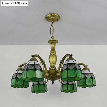 Lámpara de araña vintage de vitral con forma de cúpula y 6 luces de colores