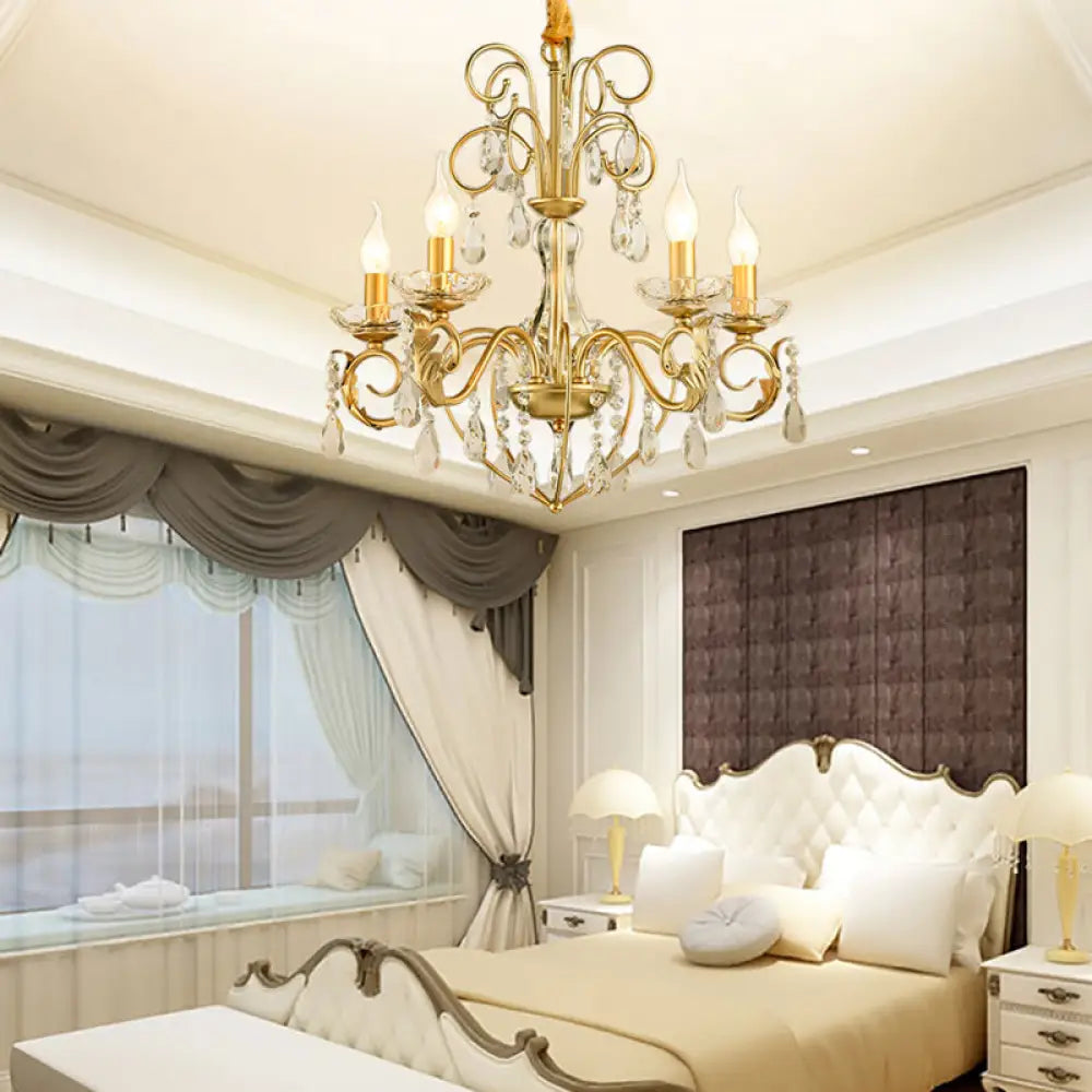 Lámpara colgante estilo vintage de 5/8 luces tipo vela – Lámpara colgante de araña de metal y cristal (dorada, altura ajustable)