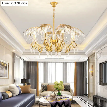 Lámpara de araña de estilo vintage con forma de rama, luces de metal y cristal, diseño de hojas en dorado.