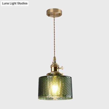 Vintage Style Single-Bulb Hanging Lamp: Textured Glass Pendant in Gold - Elegant Lighting Fixture