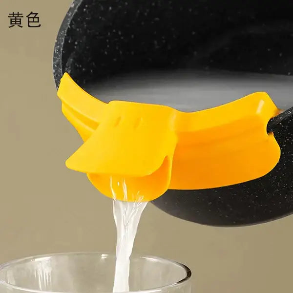 Bright yellow silicone decorbites duck beak funnel pot pourri dispenser for kitchen liquid divertor use