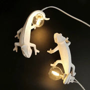 White decorbites chameleon figure resin wall lamp with exposed bulb fixture for bedroom night light decor