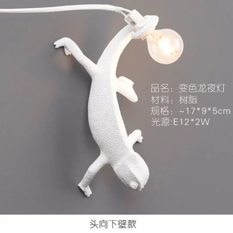 White decorbites chameleon figure resin wall lamp with textured surface and exposed bulb for bedroom night light