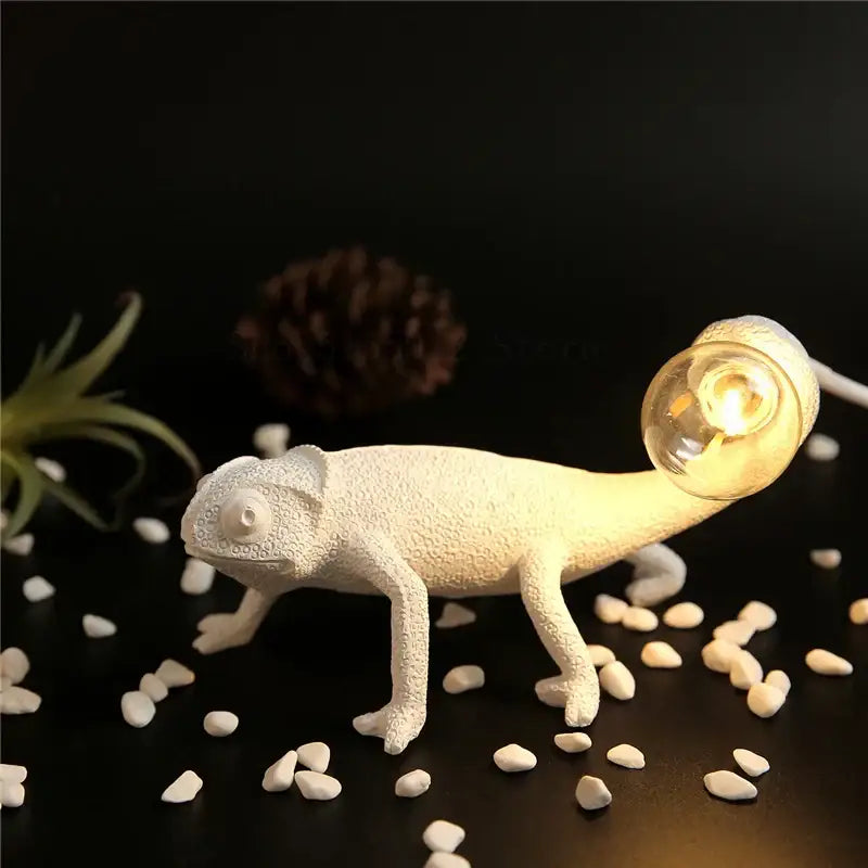 White decorbites chameleon figure resin wall lamp with glowing bulb embedded in tail for bedroom night light