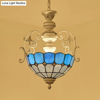 Lámpara colgante estilo Tiffany con acabado blanco, vitral, detalles de rombos y cuadrados azules/rojos - Lámpara de suspensión para 2 bombillas