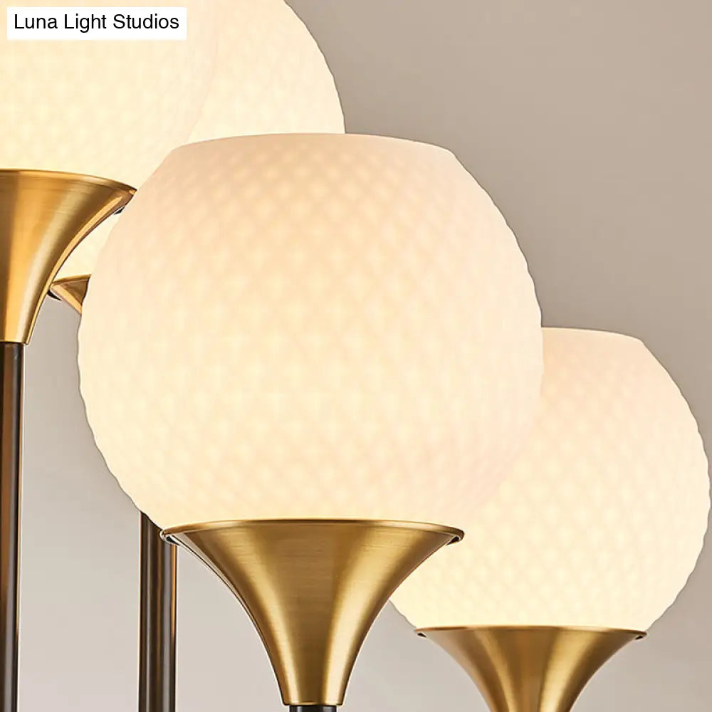 Lámpara de araña global de cristal blanco con 8 bombillas: Lámpara de dormitorio contemporánea con diseño vertical