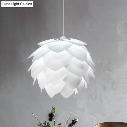 White Squama Pendant Light - Nordic Style, 1-Light Suspension for Dining Room